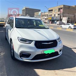 Chrysler Pacifica 2022