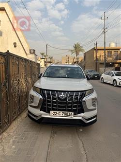 2020 ميتسوبيشي باجيرو سبورت