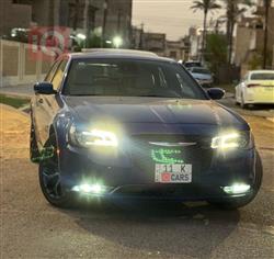 2019 كرايسلر 300