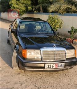 1992 مرسيدس بنز E-Class