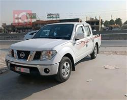 2010 نيسان نافارا