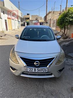 2017 نيسان فيرسا