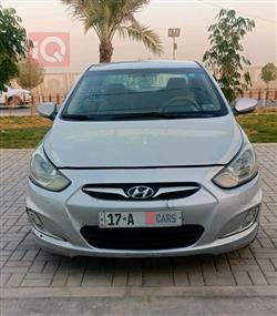 2012 هيونداي أكسنت