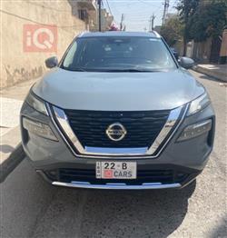 2021 نيسان روج