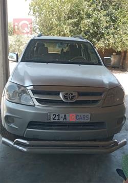Toyota Fortuner 2008
