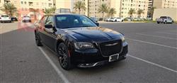 2019 كرايسلر 300