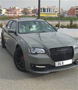 2019 كرايسلر 300