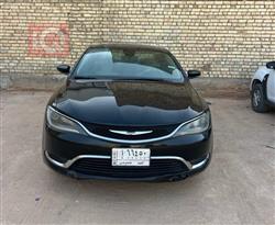 2016 كرايسلر 200