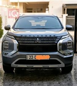 2022 ميتسوبيشي اوتلاندر