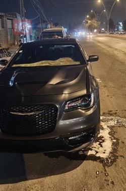 2016 كرايسلر 300