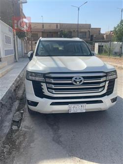 2024 تويوتا لاندكروزر