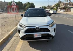 2023 تويوتا راف 4