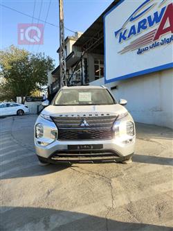 Mitsubishi Outlander 2025
