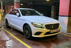 2021 مرسيدس بنز C-Class