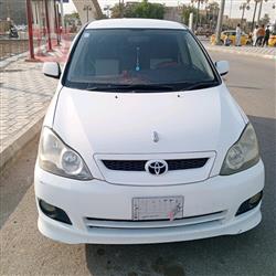 2003 تويوتا إبسم