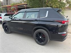 2024 ميتسوبيشي اوتلاندر