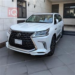 Lexus LX 2021