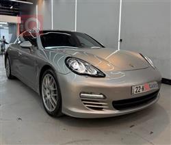 Porsche Panamera 2011