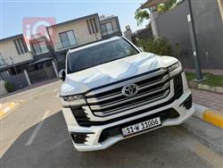 2024 تويوتا لاندكروزر