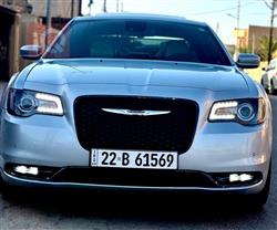 2020 كرايسلر 300