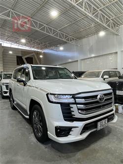 2024 تويوتا لاندكروزر