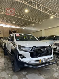 Toyota Hilux 2024