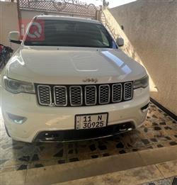 2020 جيب جراند شيروكي