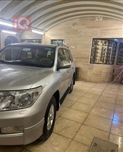 Toyota Land Cruiser 2011