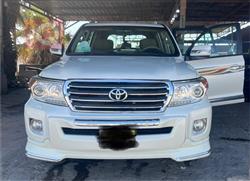 Toyota Land Cruiser 2013