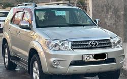 Toyota Fortuner 2010