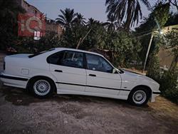BMW 5-Series 1990