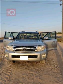 2009 تويوتا لاندكروزر