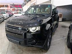 Land Rover Defender 2025