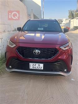 Toyota Highlander 2021