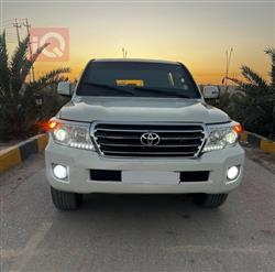 Toyota Land Cruiser 2011