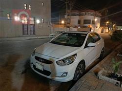 Hyundai Accent 2015