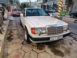 Mercedes-Benz E-Class 1992