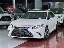 Lexus ES 2025