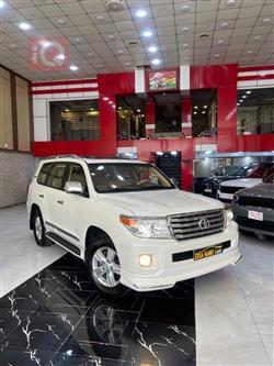 2015 تويوتا لاندكروزر