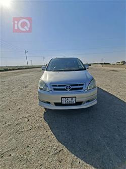 2002 تويوتا إبسم