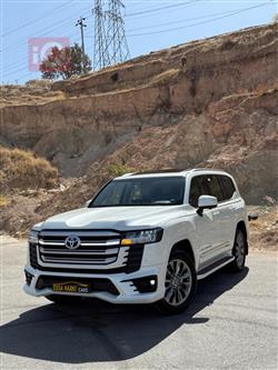 Toyota Land Cruiser 2024