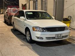 2002 تويوتا أفالون