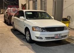 2002 تويوتا أفالون