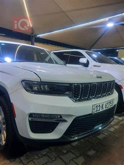 2023 جيب جراند شيروكي