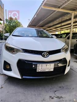 Toyota Corolla 2015