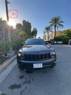 2021 جيب جراند شيروكي