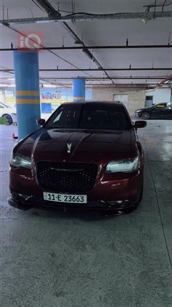 Chrysler 300 2022