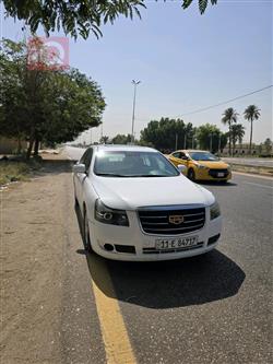 Geely Emgrand EC8 2018