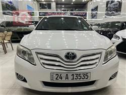 2010 تويوتا كامري