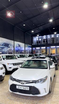 2013 تويوتا أفالون